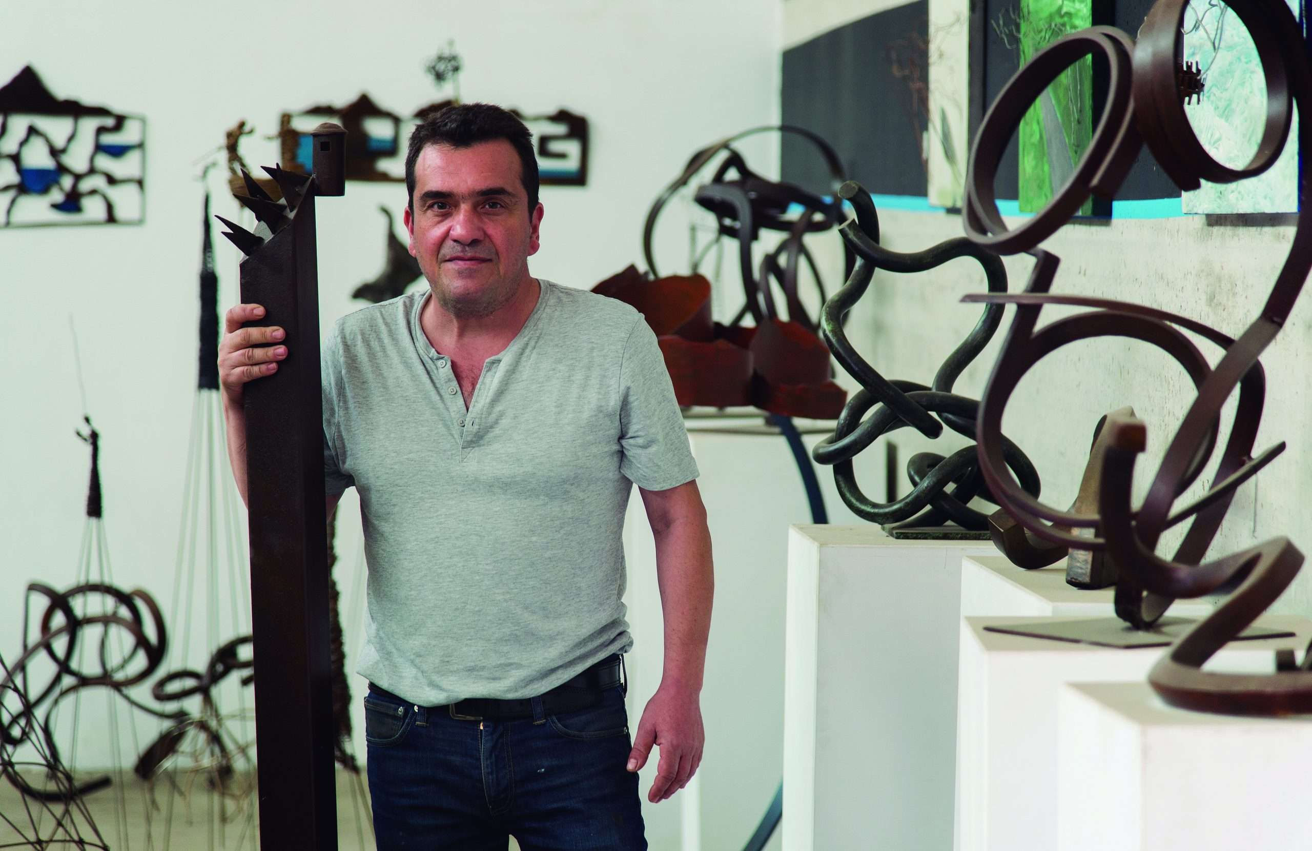 César David. Escultor sin fronteras