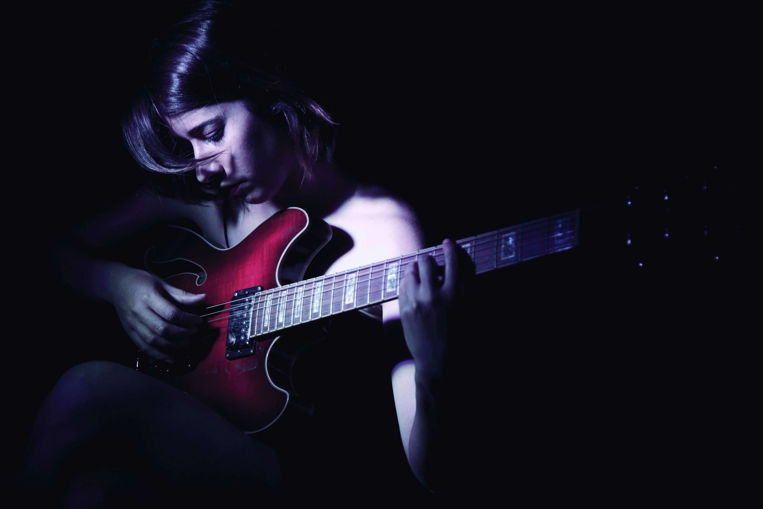 Chloé Bird. De la oscuridad a la luz