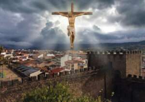 Desde la Torre Lucía. Veinticinco años que en la hornacina de la calle Borrego se venera un Cristo del siglo XX