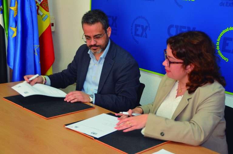 El Consejo de la Juventud de Extremadura y la Fempex colaborarán en beneficio de la juventud y el municipalismo en la región