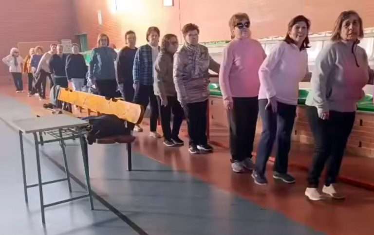 La gimnasia de mantenimiento impulsa la autonomía y la salud de las mujeres mayores en Ribera del Fresno