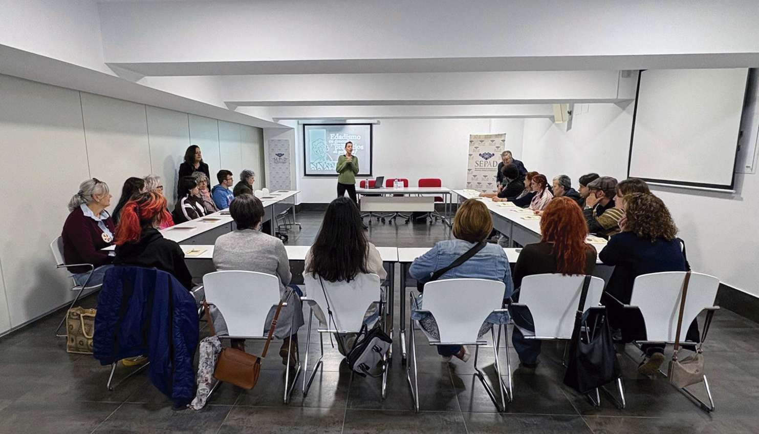 El SEPAD impulsa el envejecimiento activo y la creatividad en la XXVII Feria de los Mayores de Extremadura