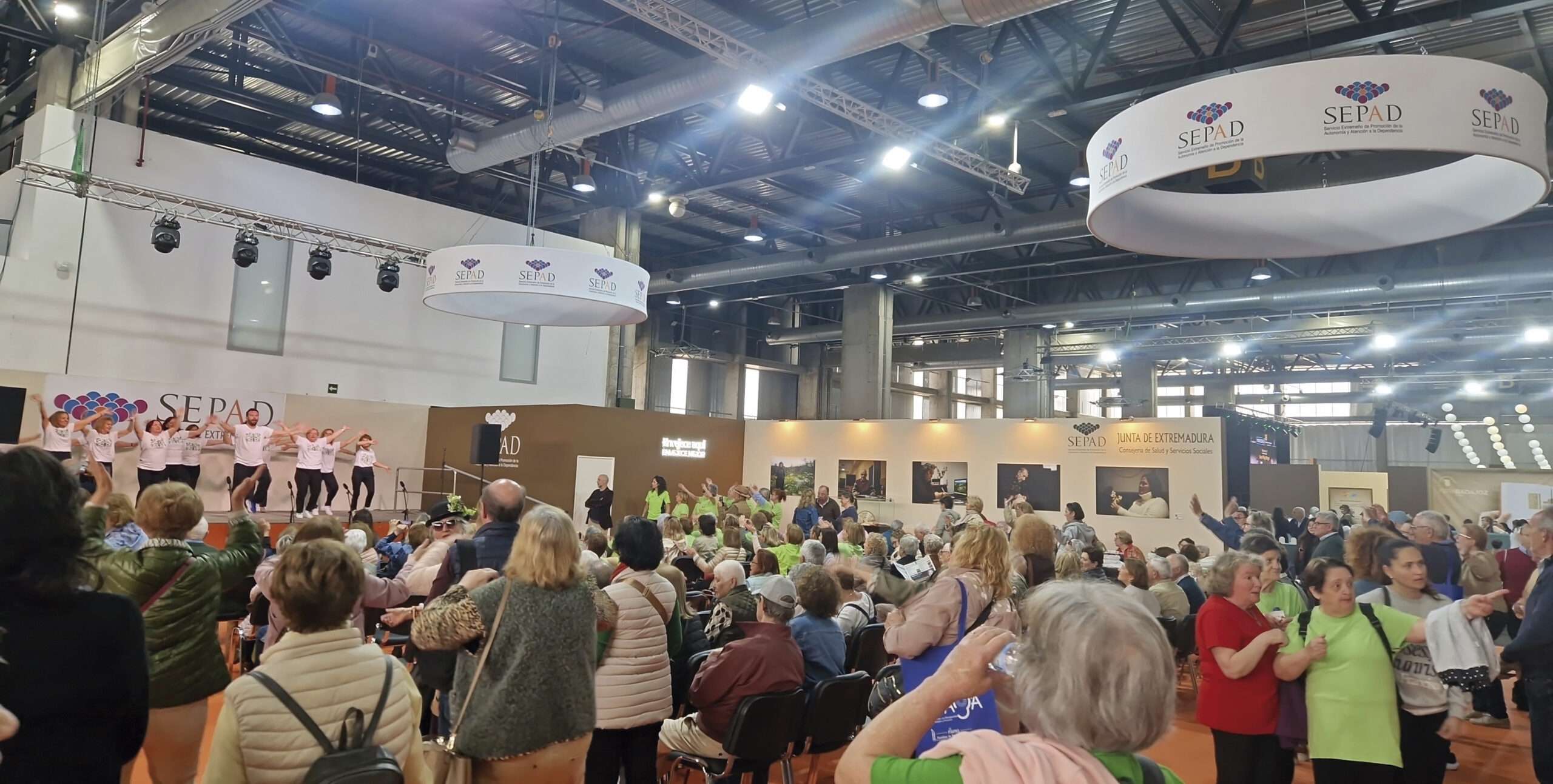 El SEPAD impulsa el envejecimiento activo y la creatividad en la XXVII Feria de los Mayores de Extremadura