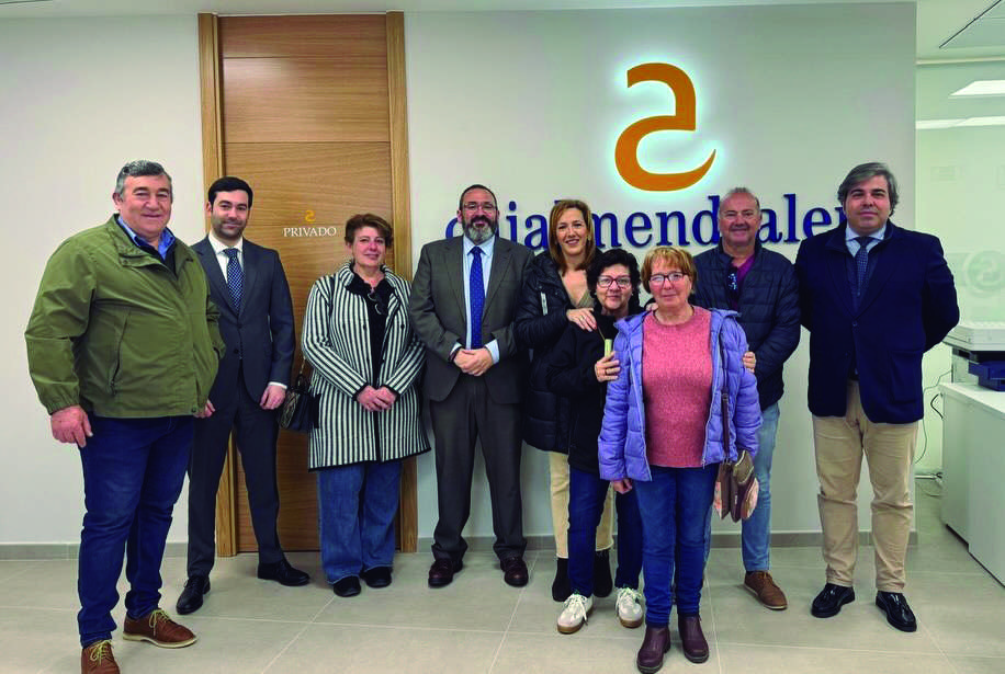 Cajalmendralejo inaugura una nueva oficina en Garrovillas de Alconétar