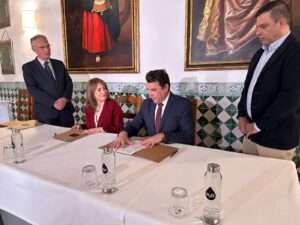 La red de Paradores impulsará los caminos de peregrinación a Guadalupe