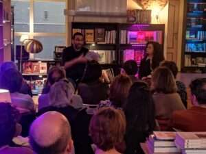 Dionisio López y Rosa Berbel avanzan sus próximos poemarios en un encuentro literario en Cáceres