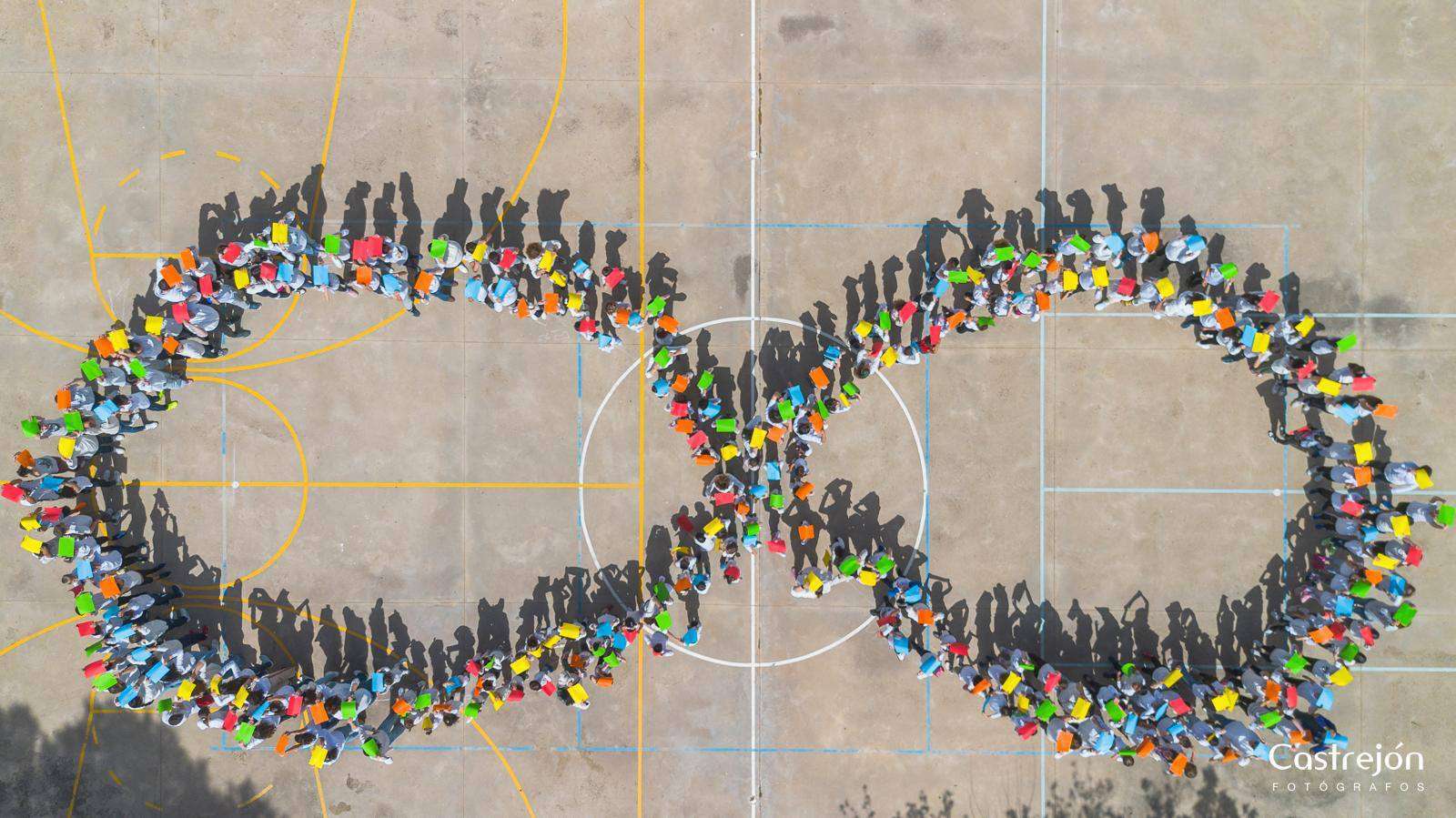 Una semana para cambiar la mirada. El colegio Meléndez Valdés de Ribera del Fresno impulsa la inclusión con sus jornadas de sensibilización sobre el autismo