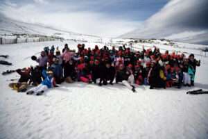 La Diputación de Badajoz acerca la nieve a escolares de la provincia con el Programa de Deportes de Invierno