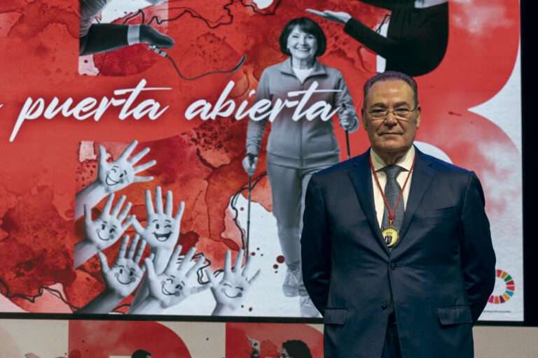 Cajalmendralejo recibe la Medalla de Oro de la Provincia de Badajoz