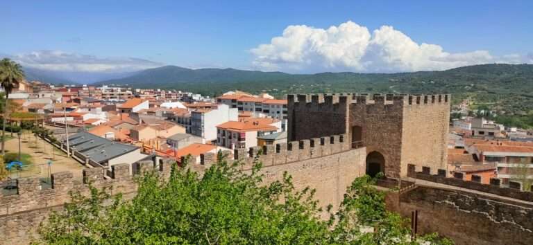 Desde la Torre Lucía. El Palacio de Las Cabezas y Gaudí