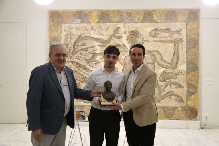 Fernando Pérez López gana el XXV Premio Arturo Barea de Investigación Cultural