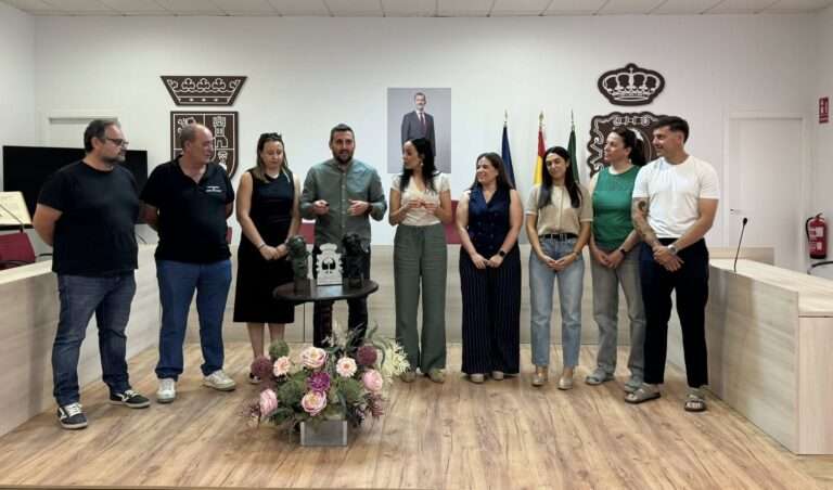 Ribera del Fresno recibe a Pilar Díaz Pardo y celebra dos Premios Goya que llevan el nombre del pueblo al cine español