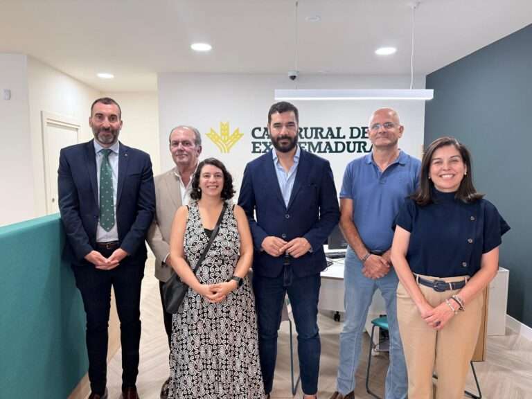 Caja Rural de Extremadura abre una nueva oficina en Plasencia