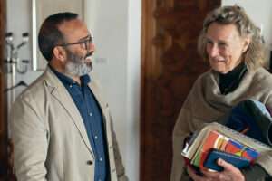 La escultora Lucia Beijlsmit promueve un proyecto artístico dirigido a personas ciegas