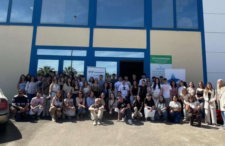 La Confederación Independiente de Empresarios y Autónomos promueve la Formación Profesional Dual