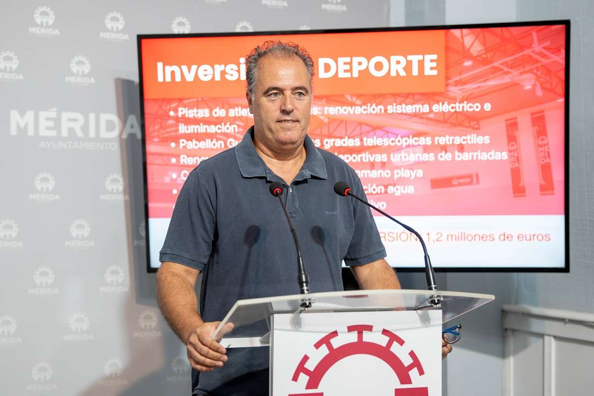 El Ayuntamiento de Mérida destina 2,1 millones de euros a renovar instalaciones deportivas municipales