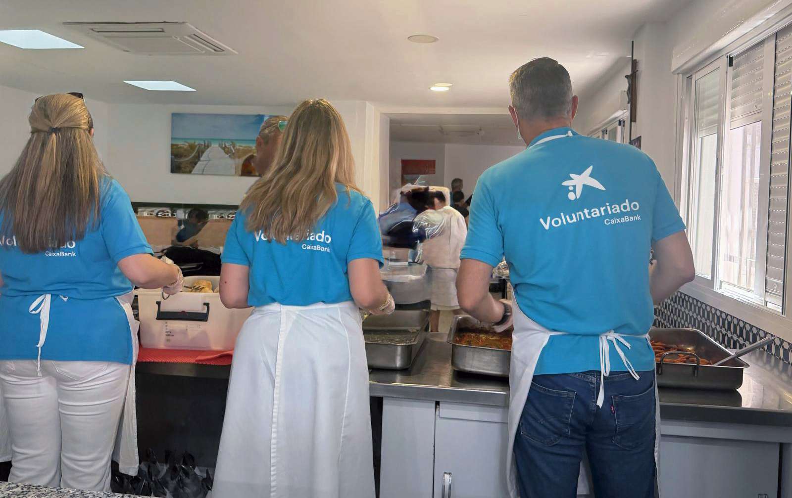 El programa de voluntariado de CaixaBank moviliza a 130 personas y alcanza a 1.400 beneficiarios en Extremadura