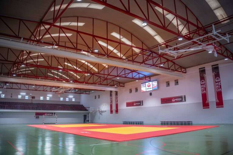 Las Escuelas Deportivas Municipales de Mérida abren la preinscripción para las plazas libres de cuatro modalidades