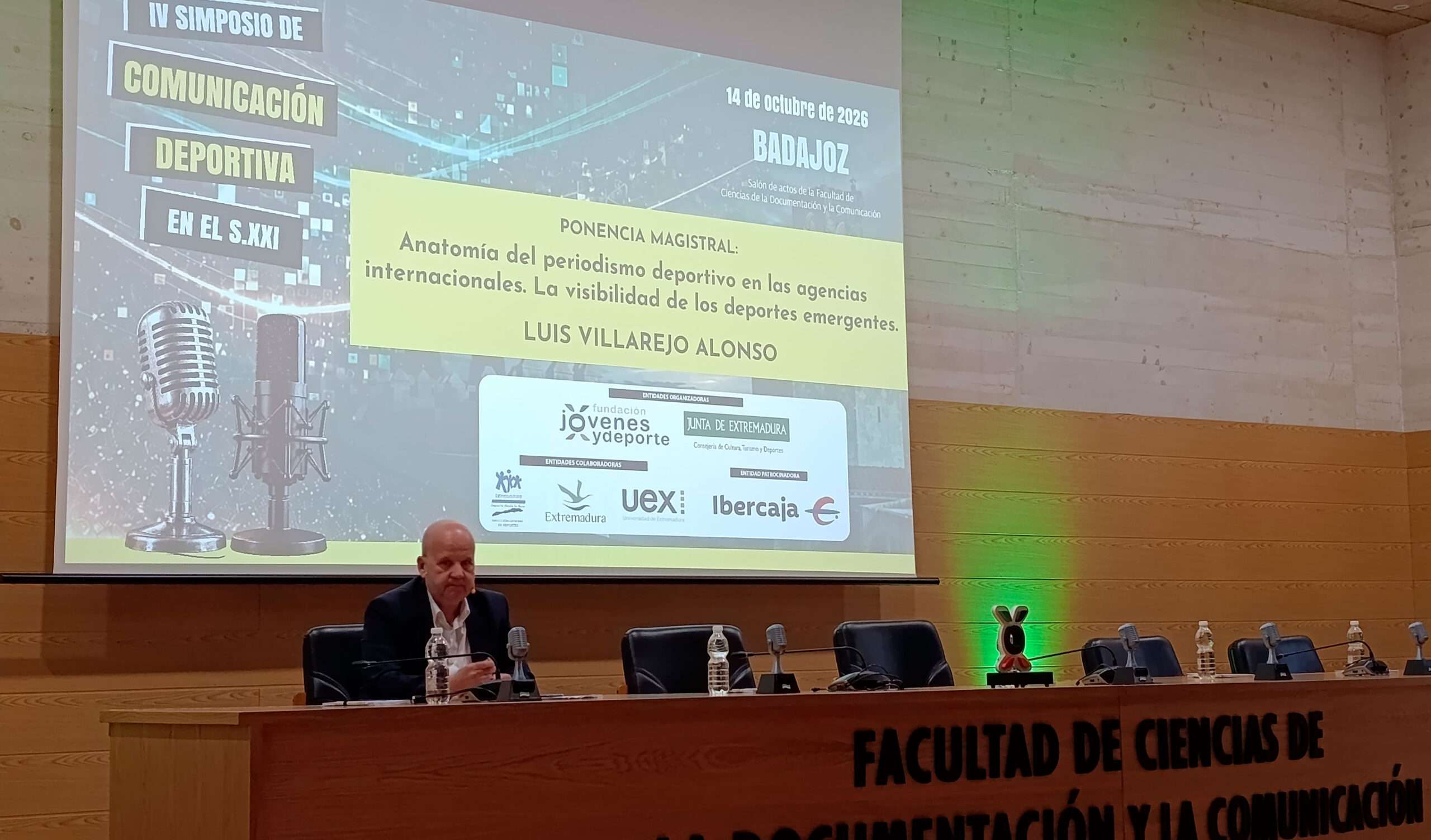 La Fundación Jóvenes y Deportes celebra el 'IV Simposio de comunicación deportiva en el siglo XXI' en Badajoz