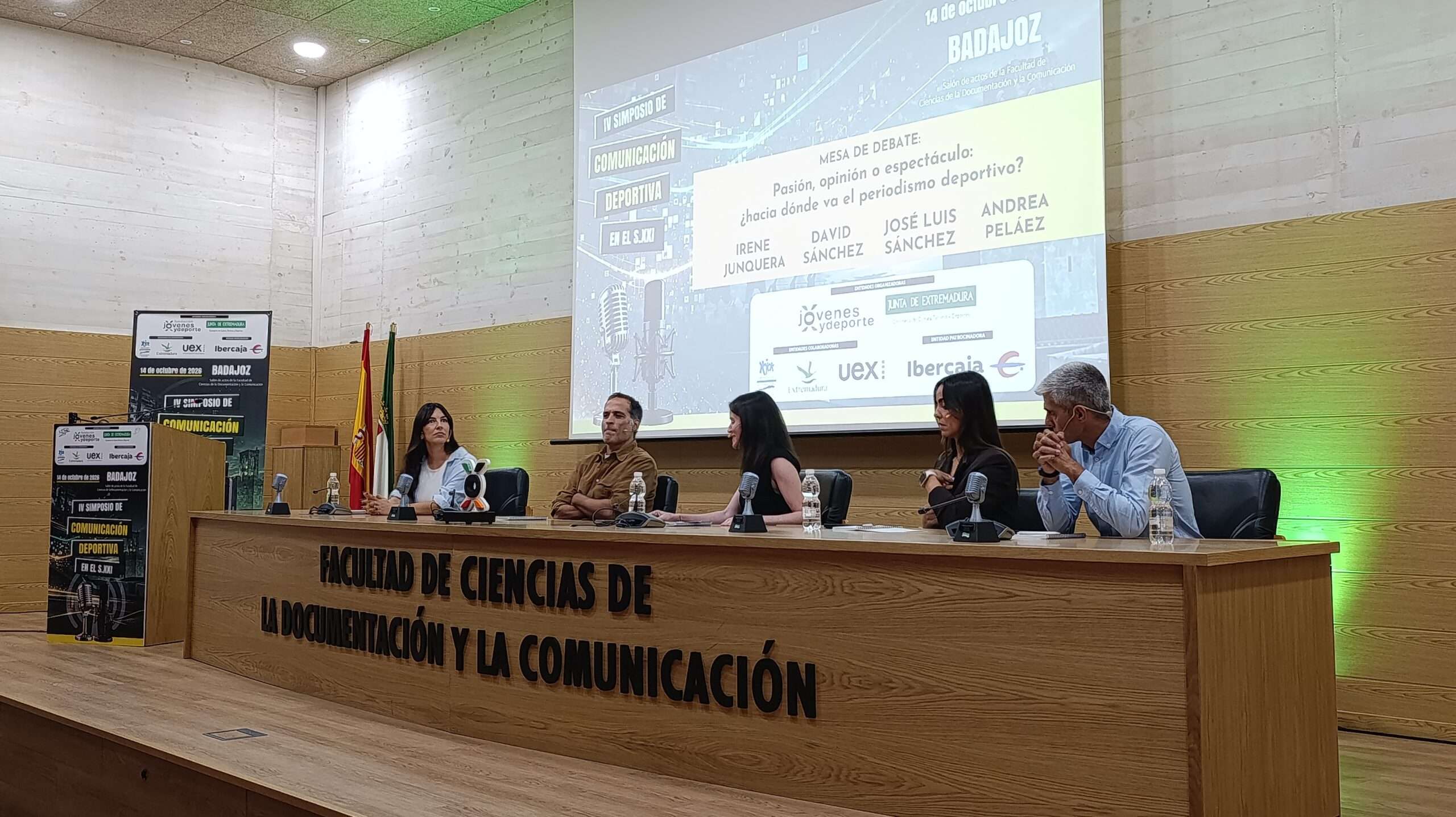 La Fundación Jóvenes y Deportes celebra el 'IV Simposio de comunicación deportiva en el siglo XXI' en Badajoz