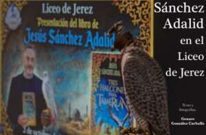 El escritor extremeño Sánchez Adalid, en el Liceo de Jerez
