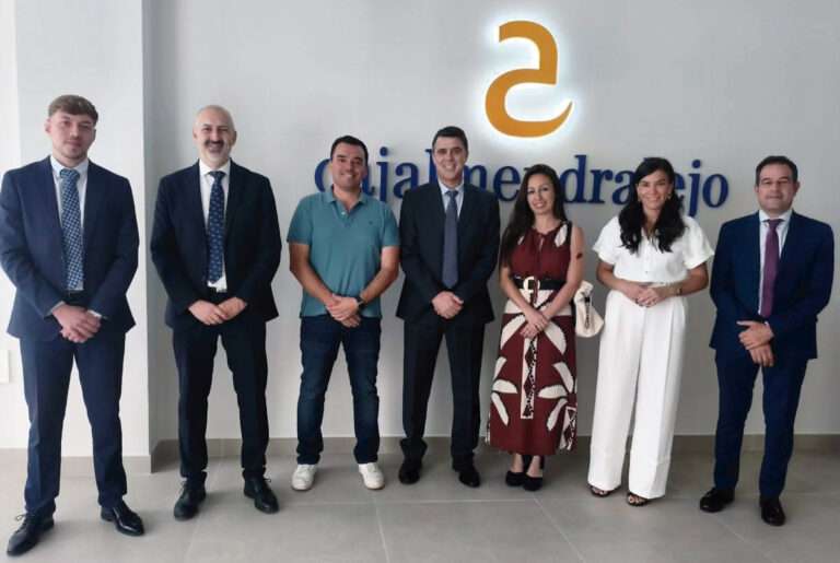 Quintana de la Serena cuenta con una nueva oficina de Cajalmendralejo